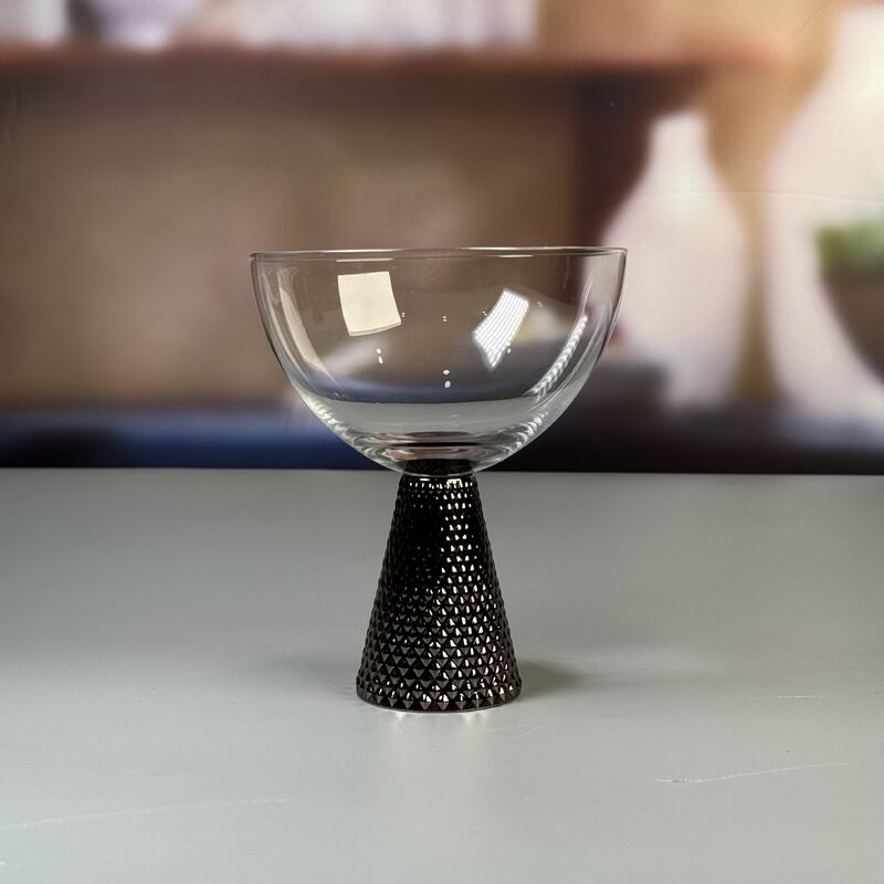 jakość Electroplate Diamond Base Wine Glass Set fabryka