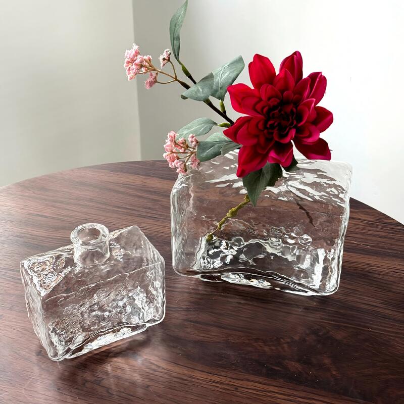jakość Rectangular Clear Hammered Glass Vase - Modern Minimalist Decorative Flower Vase for Table Centerpiece fabryka