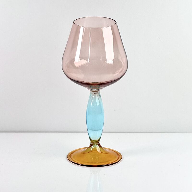 Jakość Hand-Blown Gradient Color Borosilicate Wine Glasses, Multi-Color Artistic Stem Goblets for Wine, Cocktail, Home Bar & Party Decor fabryka