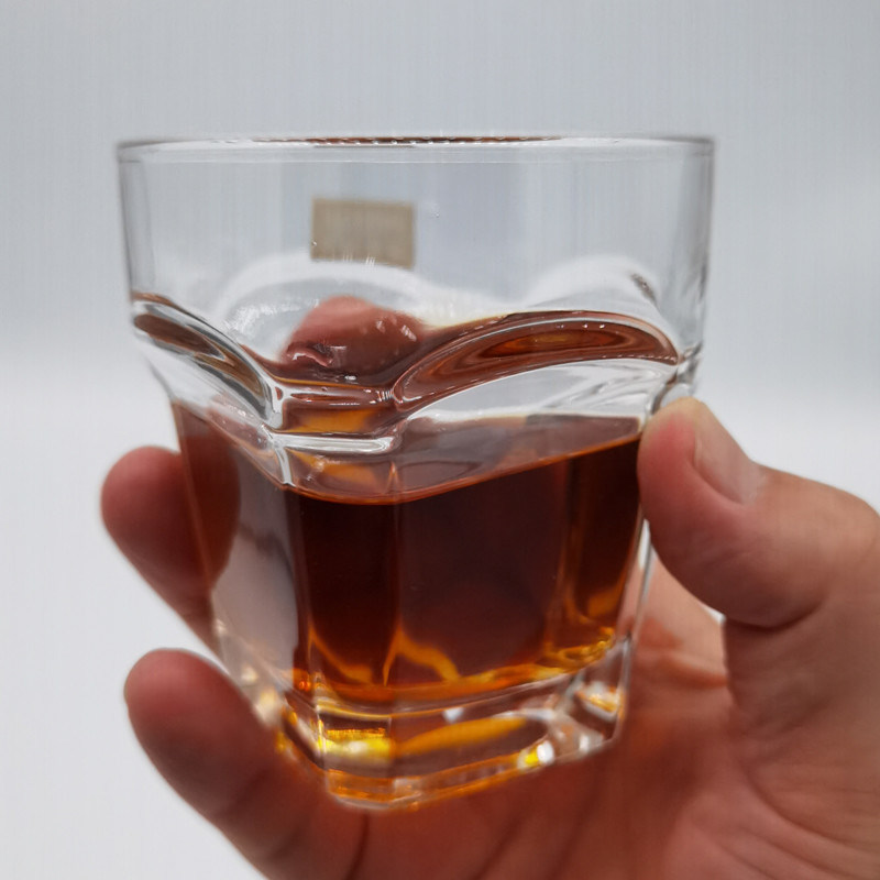 jakość Transparent Square Bottom 10 Oz Whiskey Glasses For Home fabryka