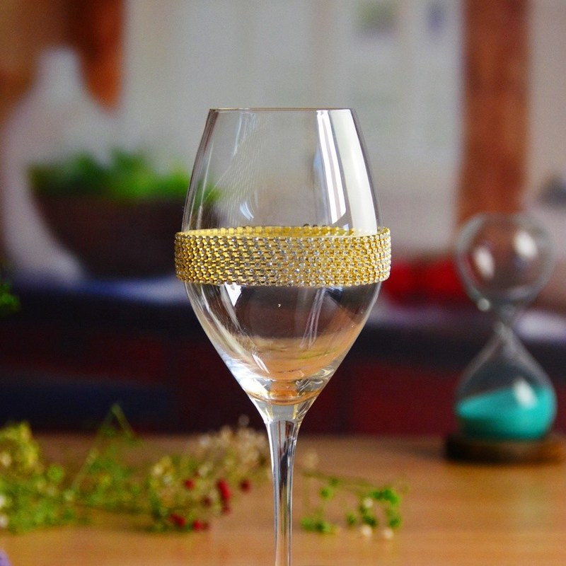 jakość Diamonds Decorated Crystal Wine Glass As Anniversary Gift fabryka