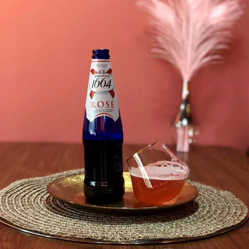 jakość New Style Unique Shaped Crystal Whiskey Glasses , Tumbler Drinking Glass For Home fabryka