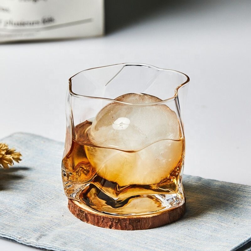 jakość Irregular Handmade Whiskey Glass With Gold Rim fabryka