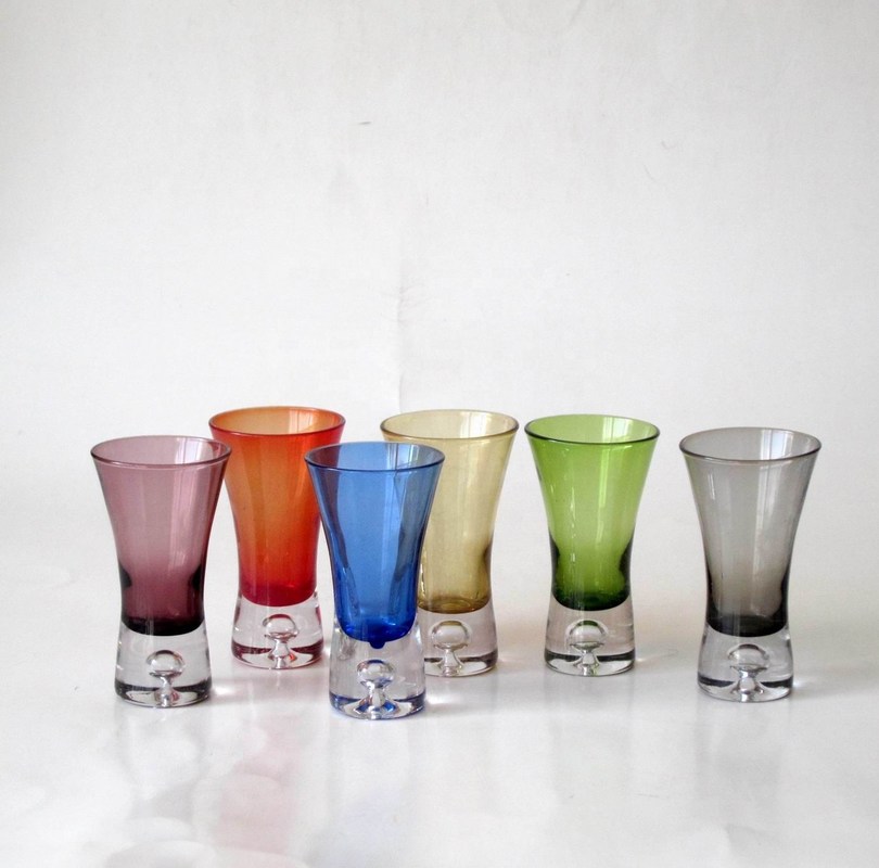 jakość 2oz Six Color CIQ Unique Shot Glasses For Liqour Promotion fabryka
