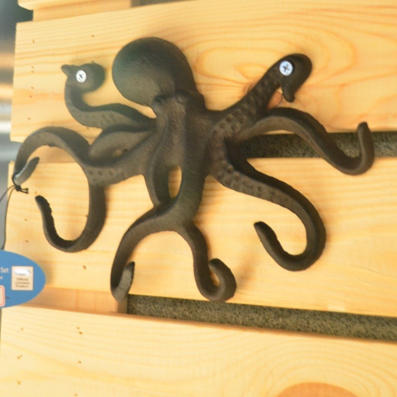 jakość Wall Mounted Creative Octopus Cast Iron Hat Hooks fabryka