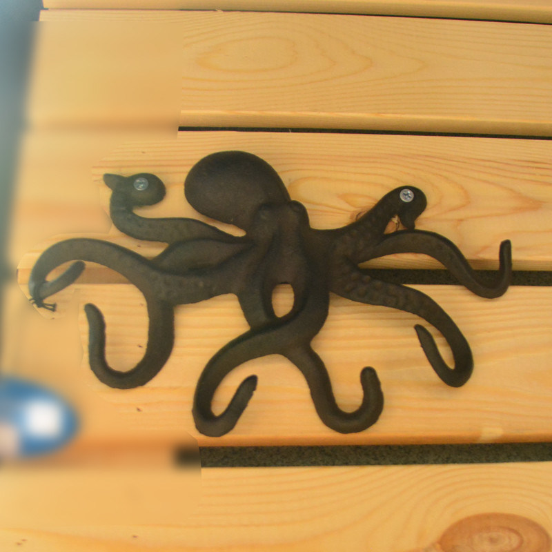 jakość Wall Mounted Creative Octopus Cast Iron Hat Hooks fabryka
