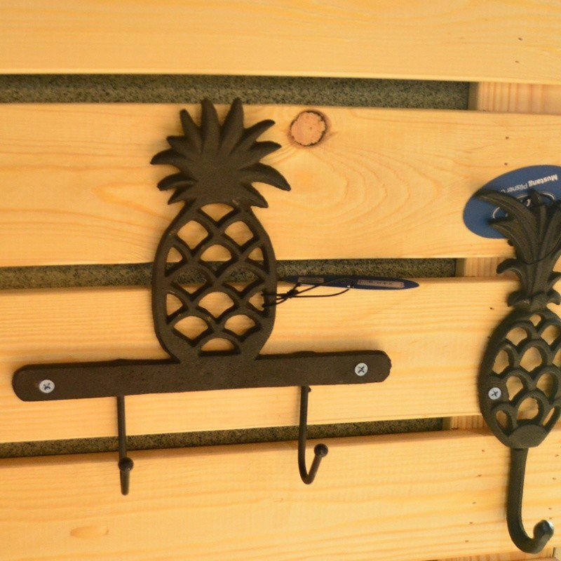 jakość Pineapple Vintage Wall Mounted Key Hanger  Cast Iron Crafts fabryka