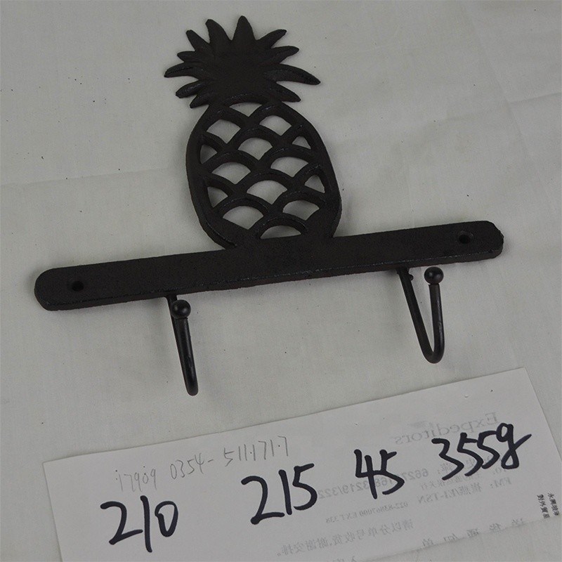 jakość Pineapple Vintage Wall Mounted Key Hanger  Cast Iron Crafts fabryka