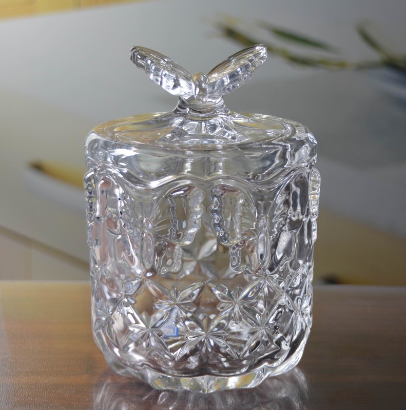 jakość Butterfly Embossed Creative Crystal Glass Storage Jars fabryka