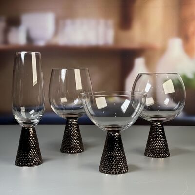 jakość Electroplate Diamond Base Wine Glass Set fabryka