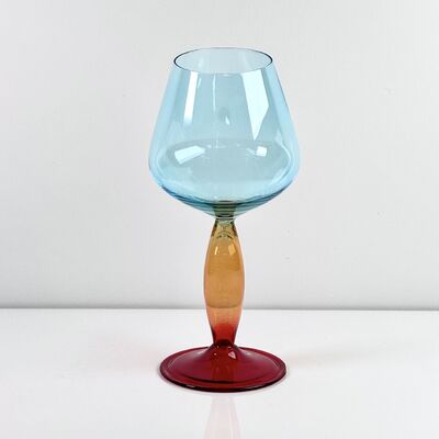 Jakość Hand-Blown Gradient Color Borosilicate Wine Glasses, Multi-Color Artistic Stem Goblets for Wine, Cocktail, Home Bar & Party Decor fabryka