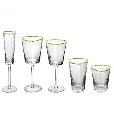 jakość Hammer Texture Crystal Wine Glass In Triangle Shape fabryka