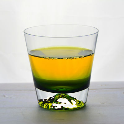 jakość Heavy Base Transparent Handmade Whiskey Glass For Party fabryka