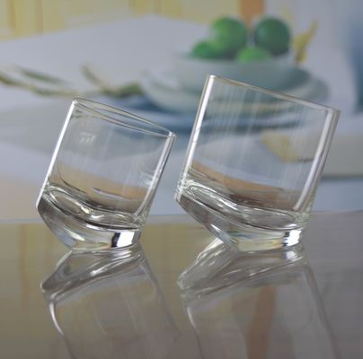 jakość Lead Free Slanted Bottom Round Whiskey Tasting Glasses fabryka