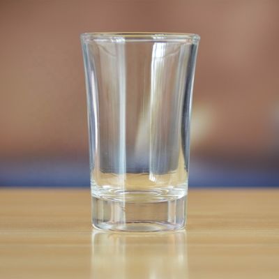 jakość Logo Printed Clear  Unique Shot Glasses With Color Decal fabryka