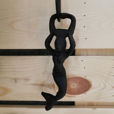 jakość Customized Mermaid Cast Iron Wine Bottle Opener For Bar fabryka