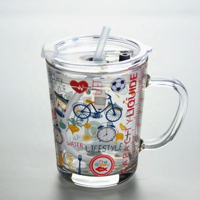 jakość Cartoon Crystal Drinking Glass With Lid And Silicate Straw fabryka