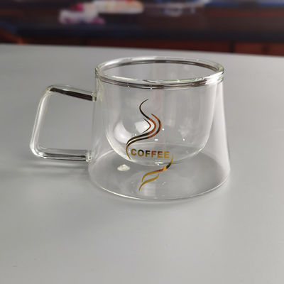 jakość 200ml Borosilicate Double Layer Glass Coffee Mug With Golden Logo fabryka