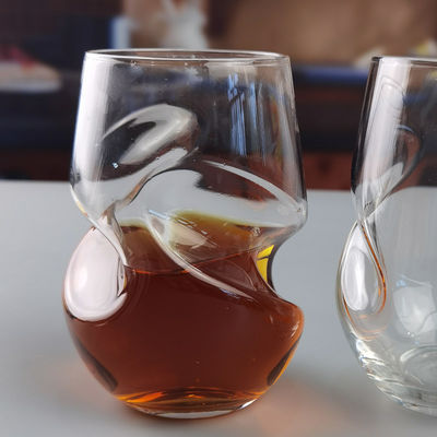 jakość Twisted Swirling Crystal Red Wine Glasses 250ml Stemless fabryka