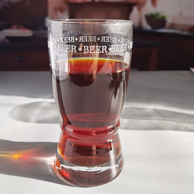 jakość Creative Big Mouth Pub Craft Beer Glasses With Circle Logo Decoration fabryka